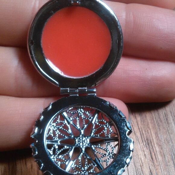 Openable Orange Resin Stainless Steel Pendant Necklace - Picture 10 of 13